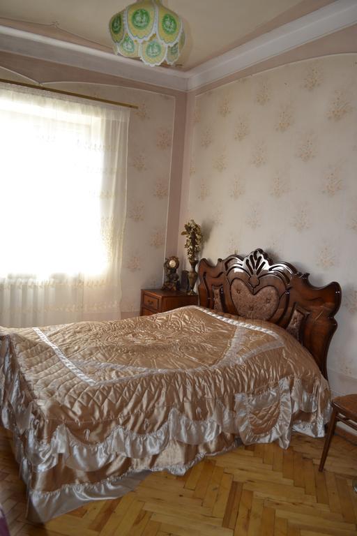 Serik & Geora Guesthouse Sevan Εξωτερικό φωτογραφία